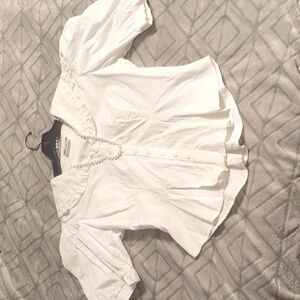 White gorgeous blouse with baloon sleeves embroidery flowers eyelet lace